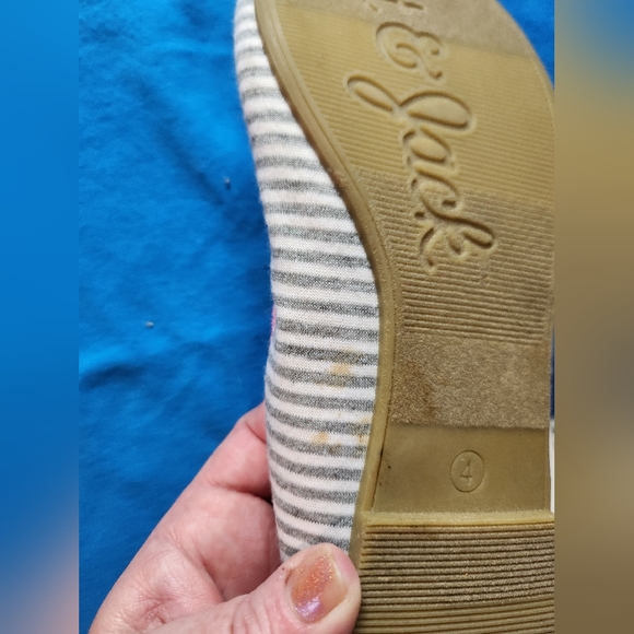 NWT Cat & Jack Girls 4 Ballet-Style Flats - Picture 7 of 10